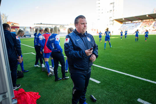 Eskilstunas tränare Viktor Eriksson