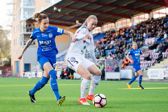 Eskilstunas Nathalie Björn mot Rosengårds Amanda Ilestedt