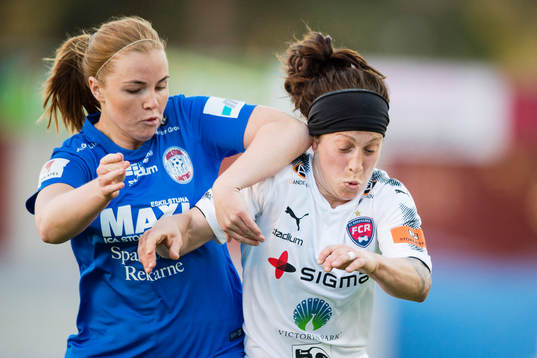 Eskilstunas Glodis Perla Viggosdottir mot Rosengårds Ella