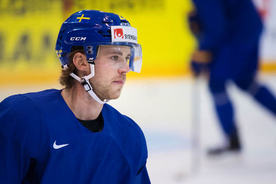 Elias Lindholm