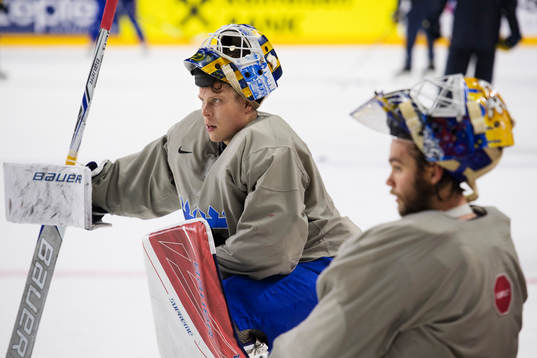 Målvakterna Viktor Fasth och Eddie Läck