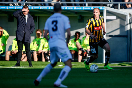 Häckens tränare Mikael Stahre och Kari Arkivuo