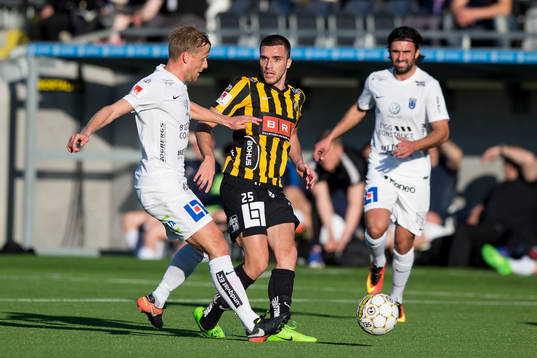 Häckens Egzon Binaku