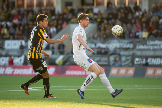 Häckens Daleho Irandust mot Sirius Daniel Jarl