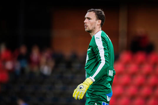 Östers målvakt Robin Malmkvist deppar