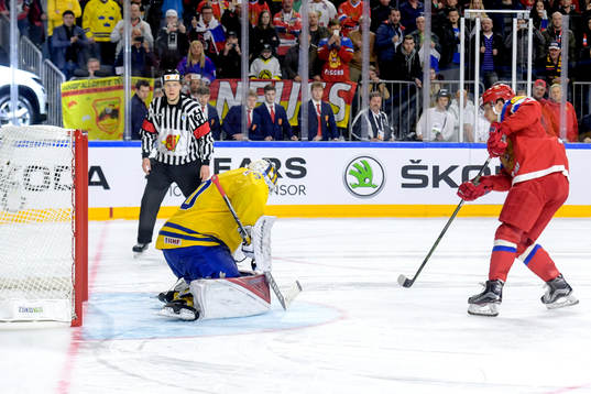 Rysslands Artemi Panarin gör 1-2 på straff bakom Sveriges
