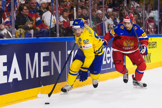Sveriges Gabriel Landeskog utmanar Rysslands Artyom Zub