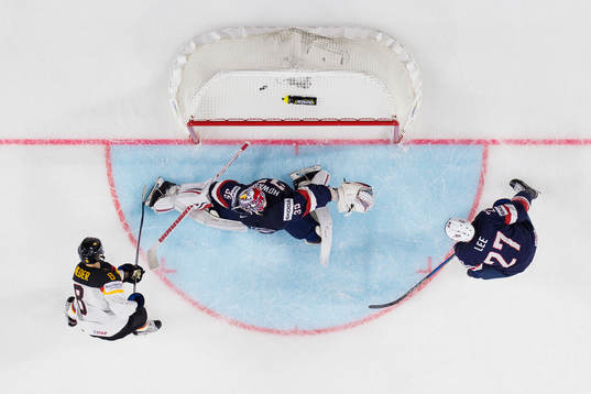 s målvakt Jimmy Howard
