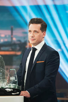 Sam Hallam i studion