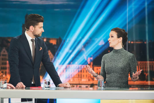 Björn Oldeen och Lena Sundqvist i studion