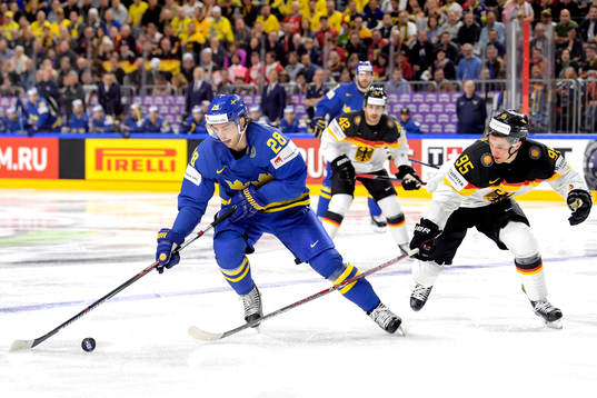 Sveriges Elias Lindholm och Tysklands Frederik Tiffels