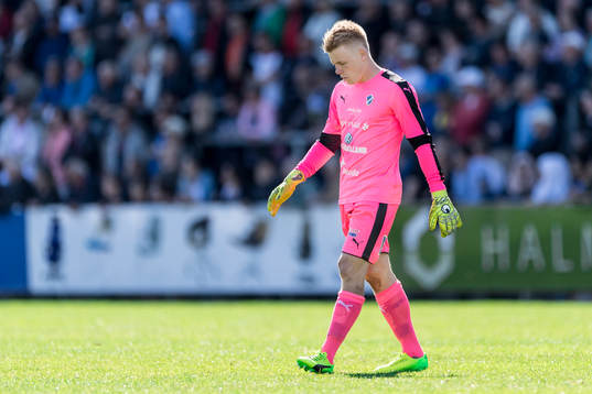 Halmstads målvakt Isak Pettersson