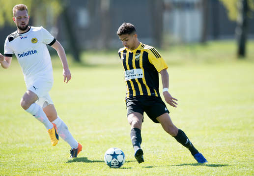 IFK Hässleholms  Waed Shaif i matchen i division 2  mellan