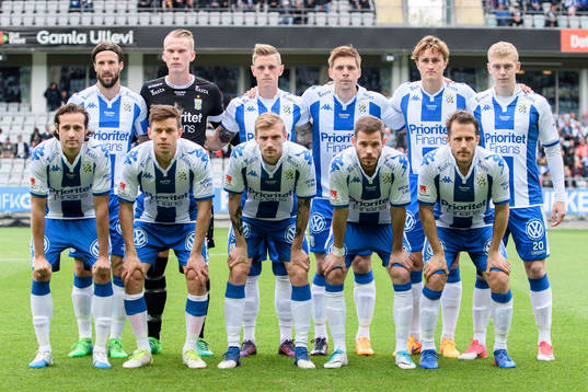 IFK Göteborgs Mattias Bjärsmyr, målvakt Pontus Dahlberg,
