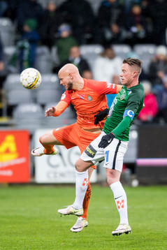 AFC Eskilstunas Zourab Tsisaridze och Jönköpings Tommy