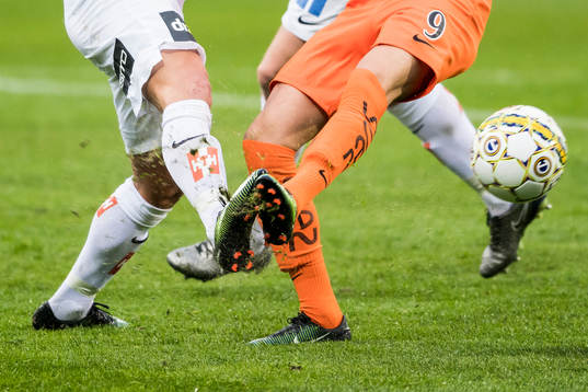AFC Eskilstunas Sasa Matic och Jönköpings Fredric Fendrich