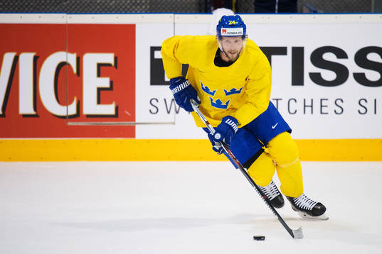 Alexander Edler på Sveriges ishockeylandslags träning