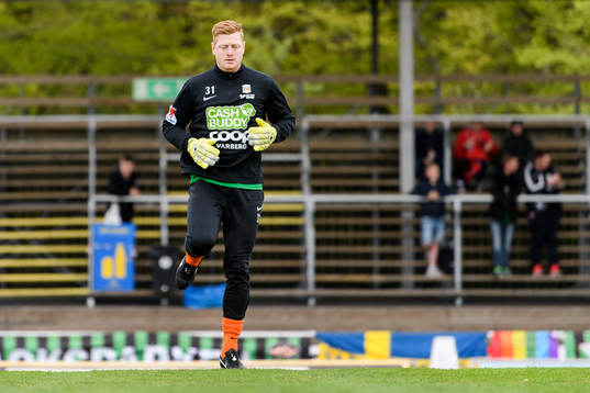 Varbergs målvakt Joakim Wulff före fotbollsmatchen i