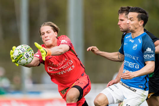 Norrbys målvakt Robin Holmer