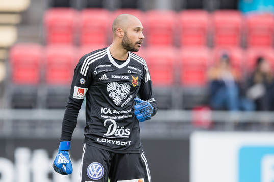 Östersunds målvakt Aly Keita