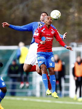 Helsingborgs Bradley Ralani i nickduell med