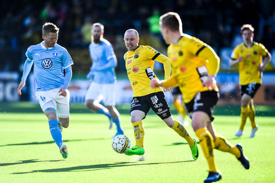 Malmö FFs Anders Christiansen och Elfsborgs Simon Lundevall