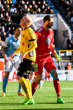 Elfsborgs Simon Lundevall deppar