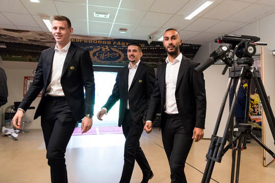 Elfsborgs målvakt David Olsson, Ibrahim Dresevic och Issam