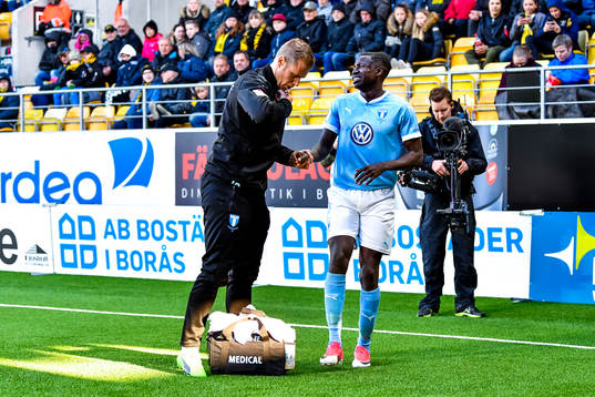 Malmö FFs Pa Konate får vård