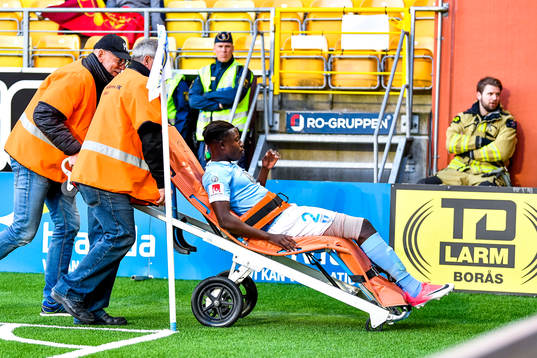 Malmö FFs Pa Konate får vård