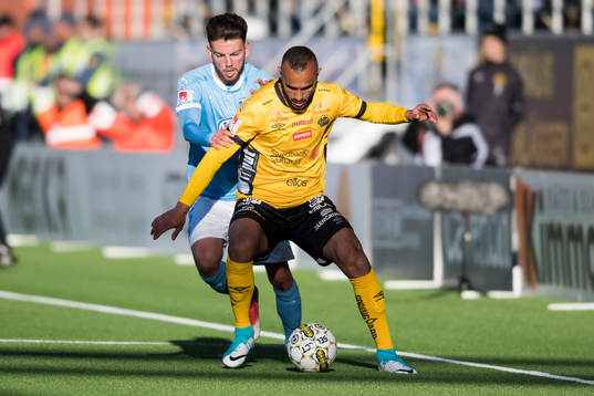 Elfsborgs Issam Jebali och Malmö FFs Erdal Rakip