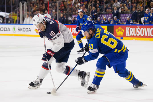 s Anders Bjork och Sveriges Linus Omark