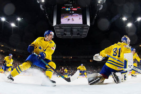 Bläddra bland fler bilder av Ishockey, ishockey-VM 2017, dag 7, Sverige - Lettland