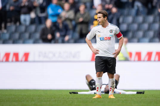 Örebros Nordin Gerzic deppar