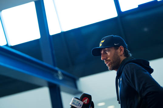 Sveriges målvakt Henrik Lundqvist på en presskonferens