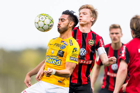Falkenbergs Amin Nazari och Brommapojkarnas Gustav Sandberg