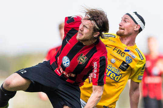 Brommapojkarnas Anders Bååth och Falkenbergs Christoffer