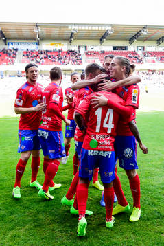 Helsingborgs spelare jublar