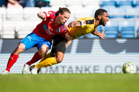 Helsingborgs Jesper Lange och Frejs Alie Sesay