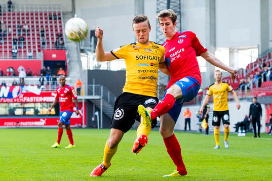 Frejs Pontus Åsbrink och Helsingborgs Adam Eriksson