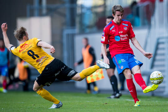 Frejs Pontus Åsbrink och Helsingborgs Adam Eriksson