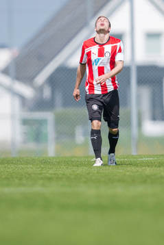Höllvikens Andreas Wihlborg deppar