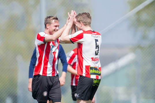 Höllvikens Andreas Wihlborg jublar