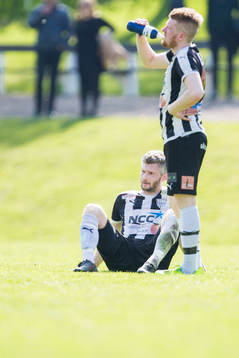 Kågeröds Niklas Lundblad och Alexander Bengtsson deppar