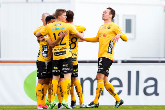 Elfsborgs spelare jublar