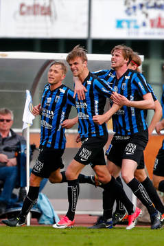 Sirius spelare jublar