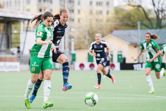 Hammarbys Sejde Abrahamsson mot Rosengårds Lotta Schelin