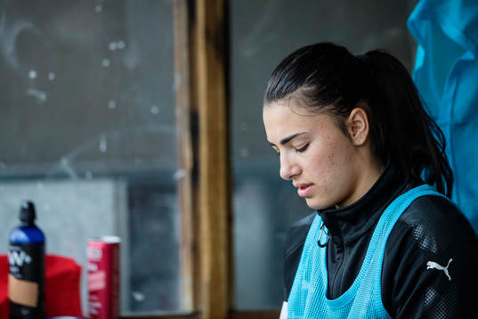 Rosengårds målvakt Zecira Musovic på bänken