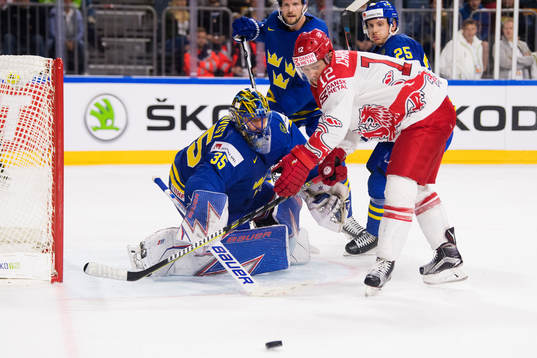 Sveriges målvakt Henrik Lundqvist, Alexander Edler och