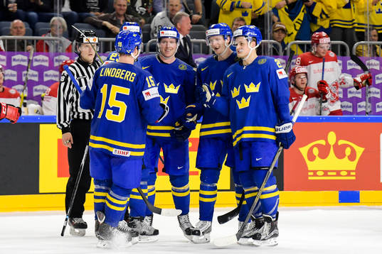 Sveriges Oscar Lindberg, Nicklas Bäckström , John